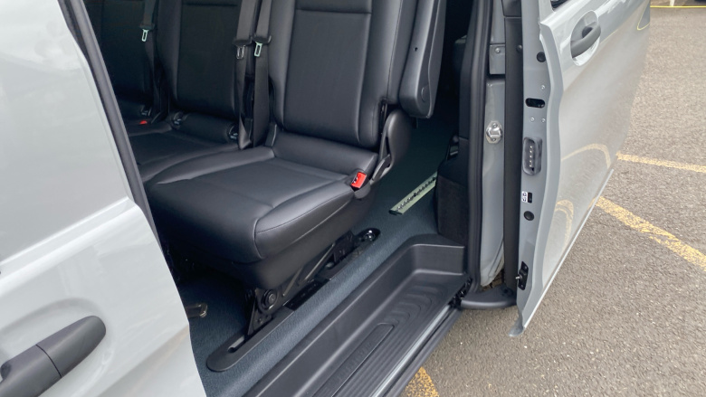 Mercedes-Benz Vito L2 Diesel Rwd 119CDI Select Crew Van 9G-Tronic